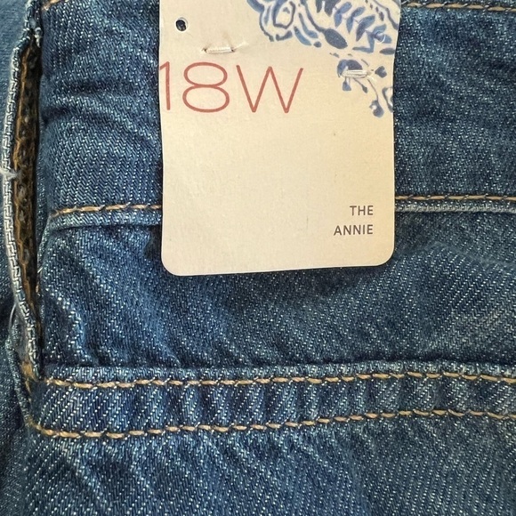 ANTHROPOLOGIE Pilcro The Annie Wide Leg Ultra High Rise Paint Splatter Jeans 28 - Picture 9 of 13